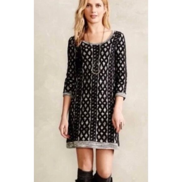 Moth Anthropologie Stitched Textured Black White Long Sleeve Sweater Dress Sz M - Picture 1 of 13